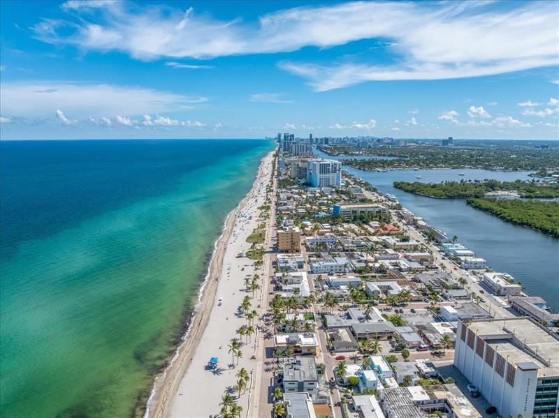 Image 43 of 46 For 2911 Ocean Dr