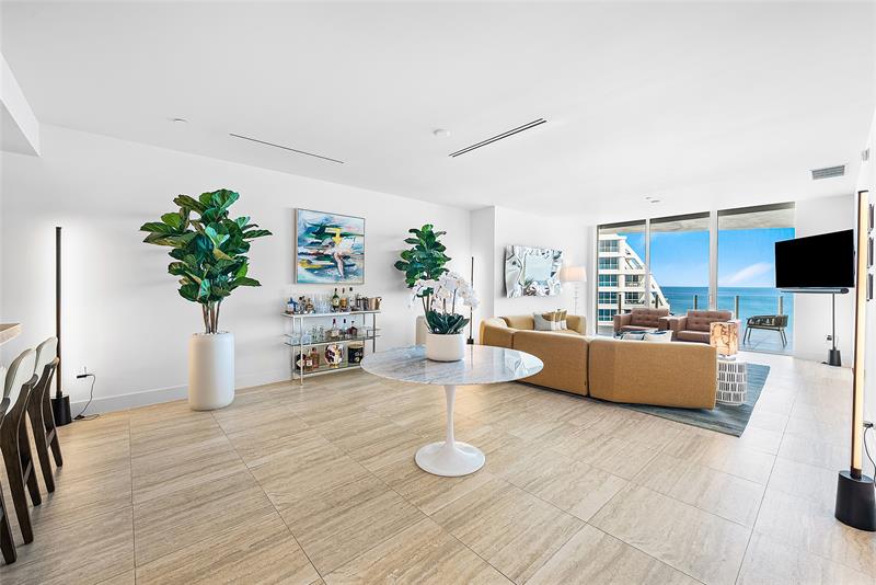 Image 27 of 60 For 525 Fort Lauderdale Beach Blvd  1802