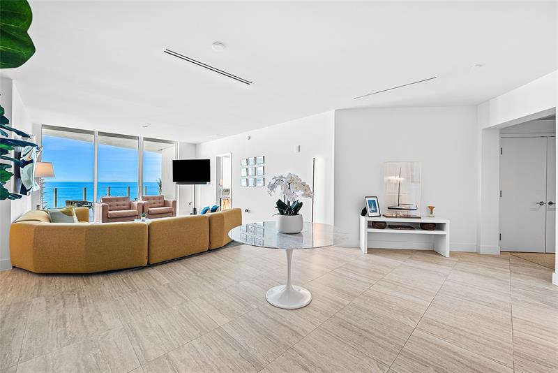 Image 28 of 60 For 525 Fort Lauderdale Beach Blvd  1802