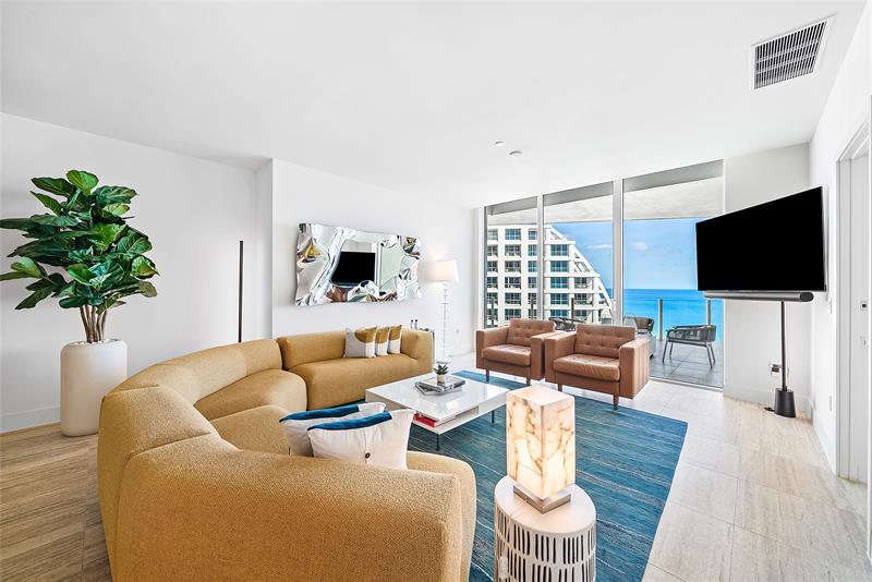 Image 32 of 60 For 525 Fort Lauderdale Beach Blvd  1802