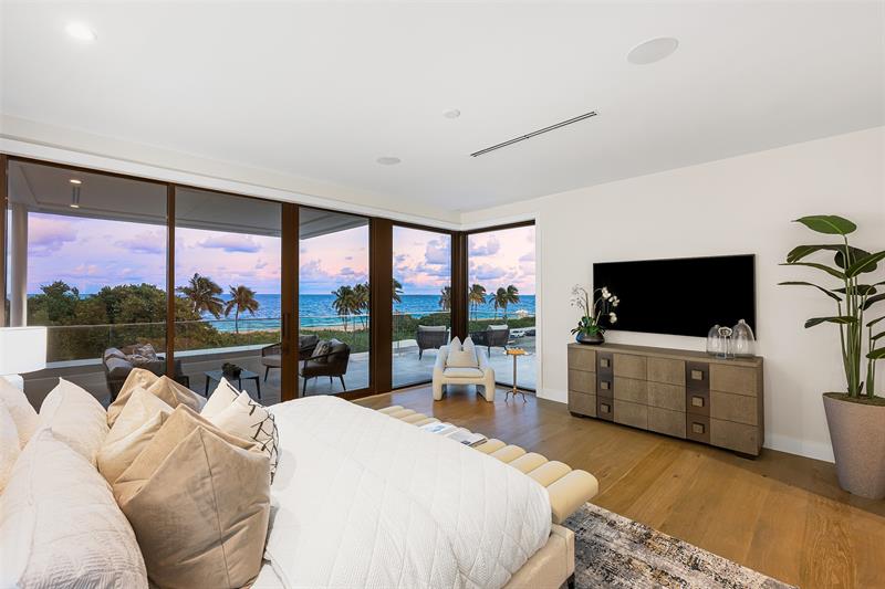 Image 5 of 69 For 1813 Fort Lauderdale Beach Blvd