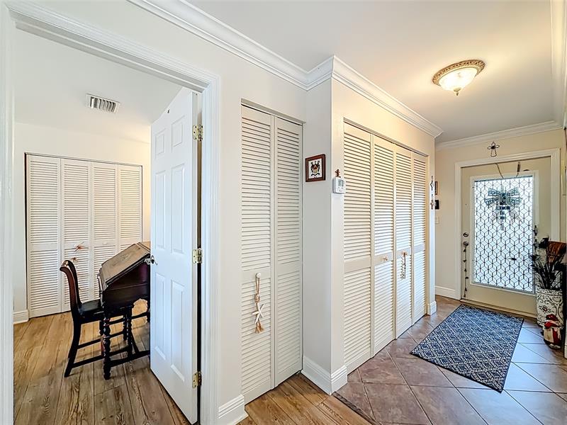 Image 17 of 52 For 6570 Royal Palm Blvd  312