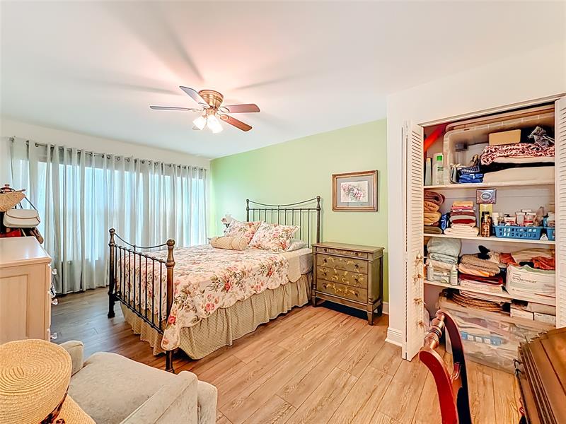 Image 41 of 52 For 6570 Royal Palm Blvd  312