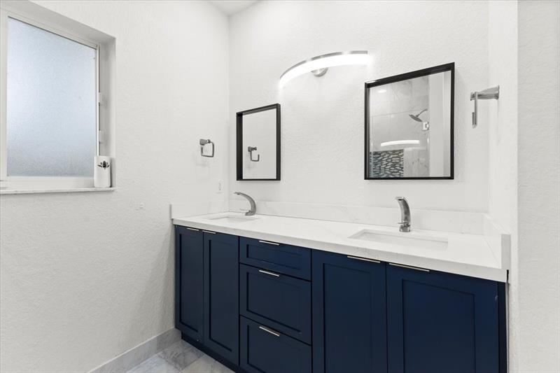 Image 34 of 45 For 6160 58th Ct