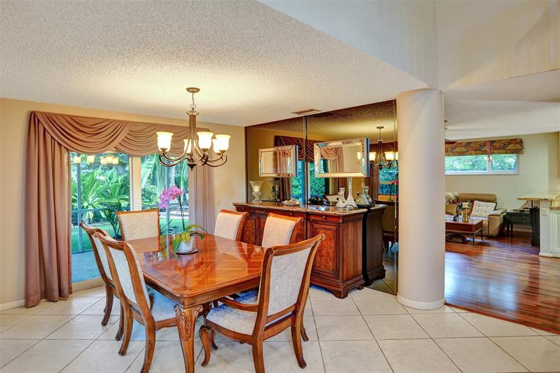 Image 12 of 61 For 11149 Helena Dr