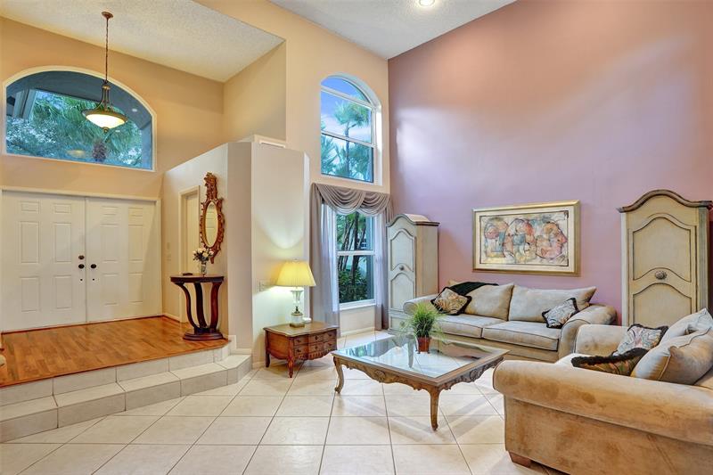 Image 14 of 61 For 11149 Helena Dr
