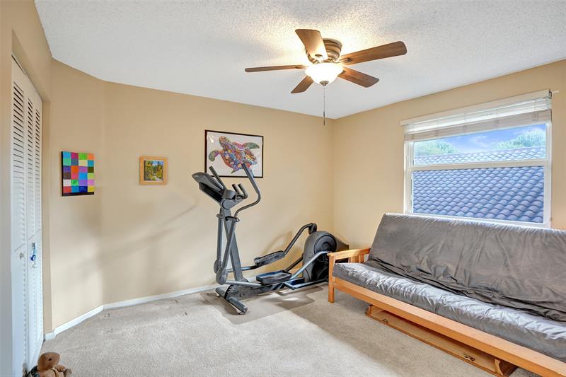 Image 38 of 61 For 11149 Helena Dr