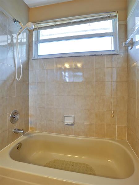 Image 42 of 61 For 11149 Helena Dr