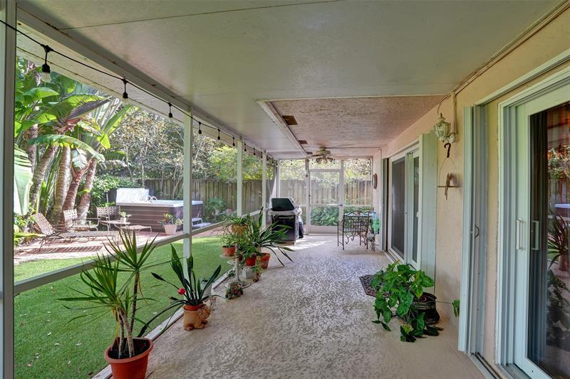 Image 44 of 61 For 11149 Helena Dr