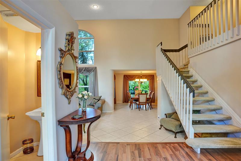 Image 5 of 61 For 11149 Helena Dr