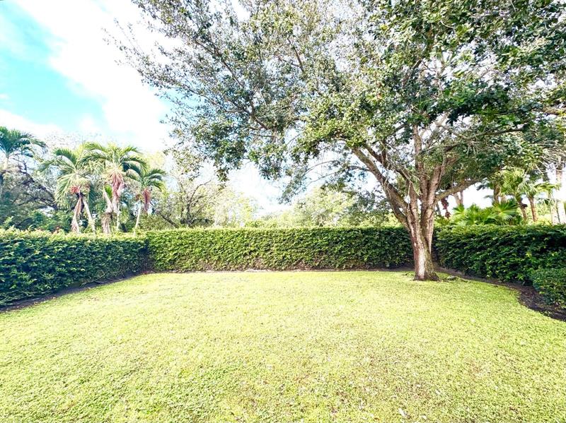 Image 25 of 38 For 2871 Brighton Way