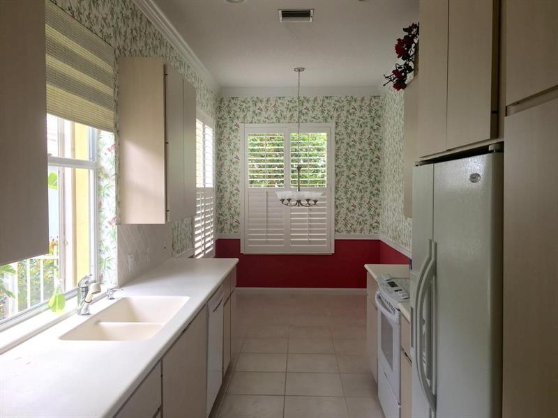 Image 7 of 38 For 2871 Brighton Way