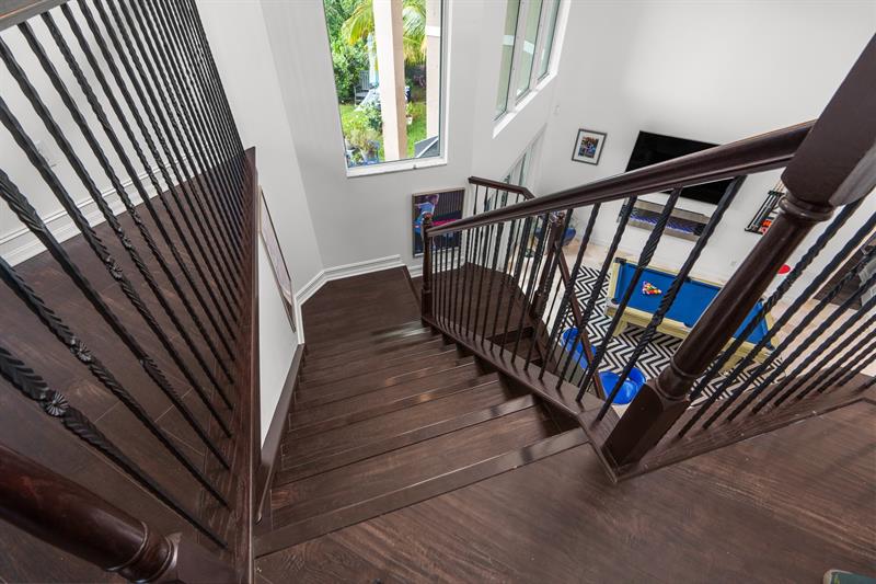 Image 32 of 68 For 7797 Maywood Crest Drive