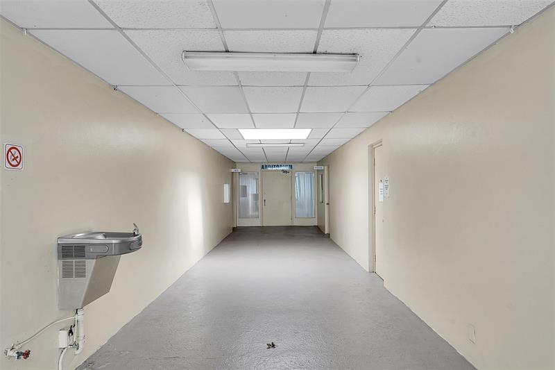 Image 23 of 25 For 2769 Ashley Dr West  Unit F