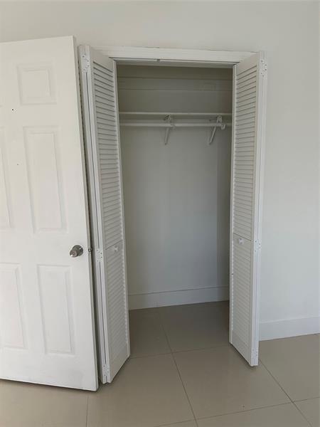 Image 7 of 10 For 2241 57th Ave  2241