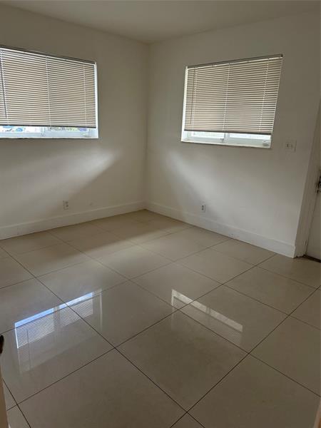 Image 9 of 10 For 2241 57th Ave  2241