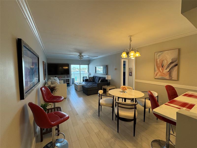 Image 11 of 45 For 95 Birch Rd  302