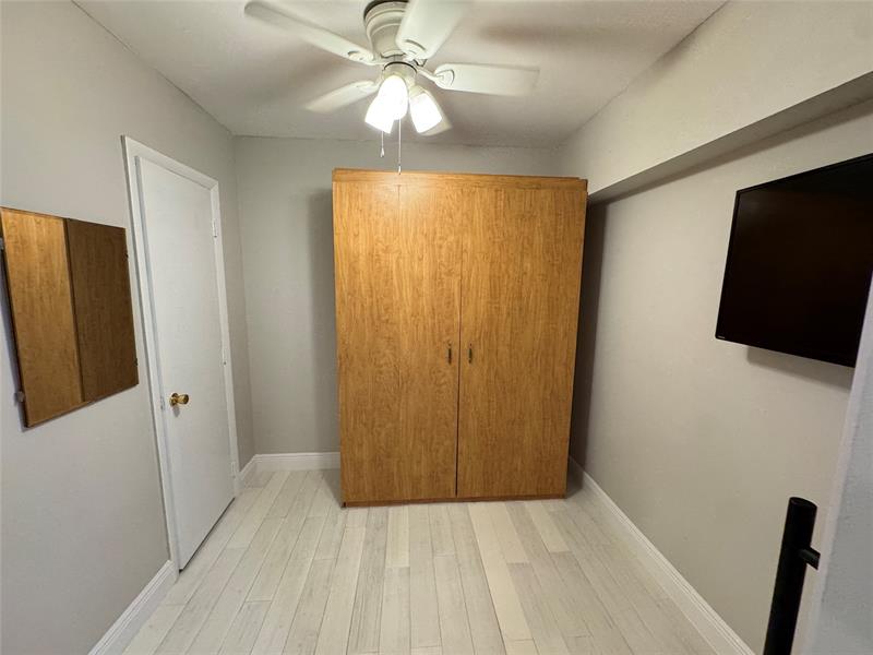 Image 13 of 45 For 95 Birch Rd  302