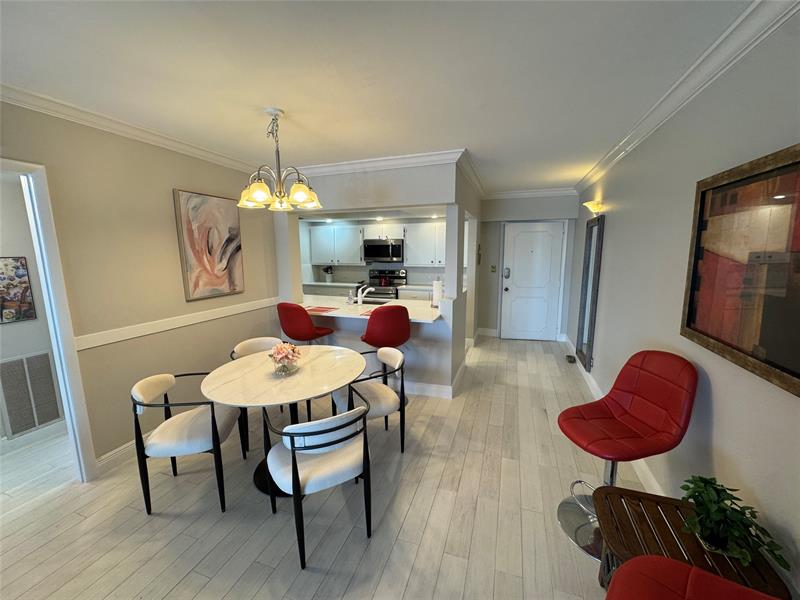 Image 15 of 45 For 95 Birch Rd  302