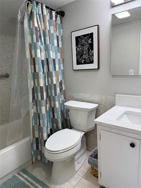 Image 8 of 45 For 95 Birch Rd  302