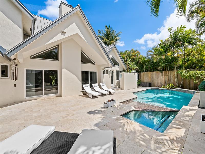 Image 12 of 46 For 2415 Riverlane Ter