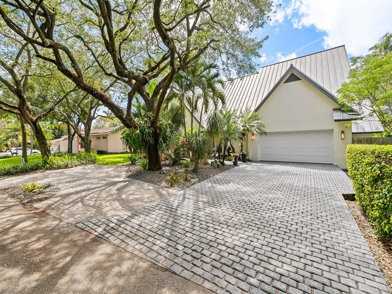 Image 5 of 46 For 2415 Riverlane Ter