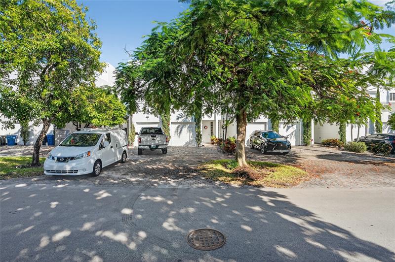 Image 29 of 73 For 822 19th Ave  822