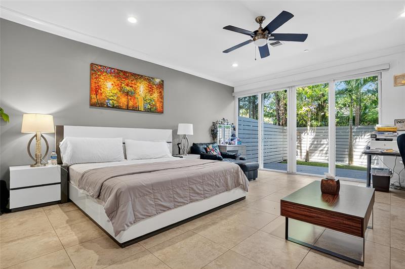 Image 31 of 73 For 822 19th Ave  822