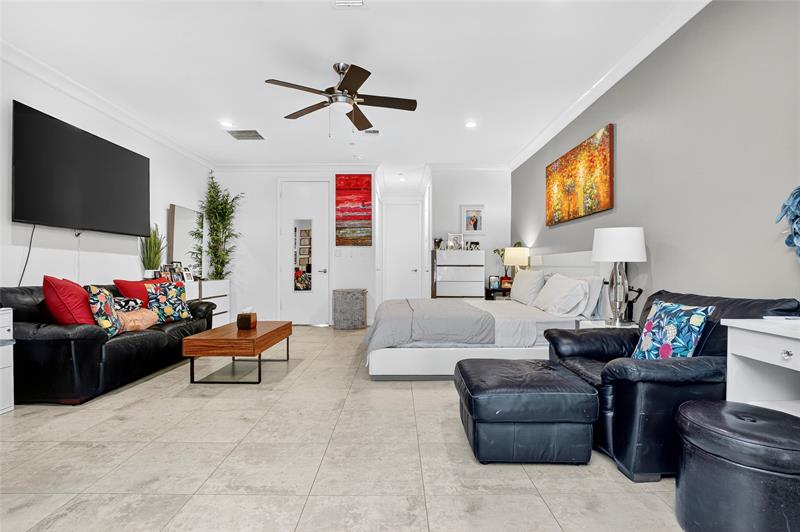 Image 34 of 73 For 822 19th Ave  822