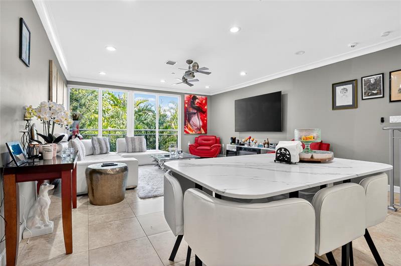 Image 53 of 73 For 822 19th Ave  822