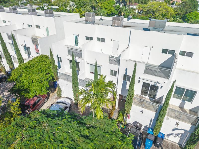 Image 59 of 73 For 822 19th Ave  822