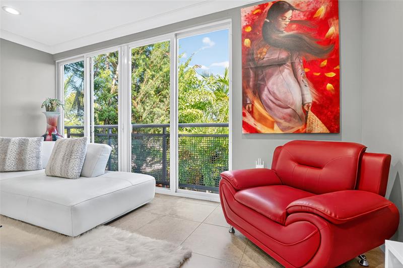 Image 6 of 73 For 822 19th Ave  822