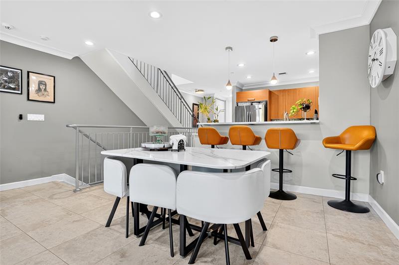 Image 9 of 73 For 822 19th Ave  822