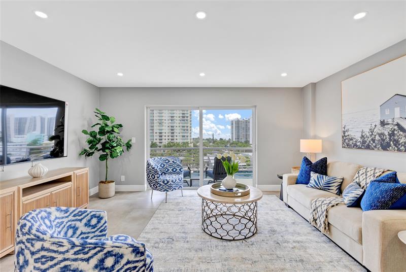 Image 7 of 20 For 2900 30th St  7h