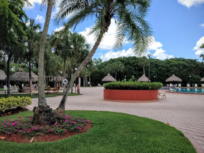 Image 12 of 12 For 3110 Holiday Springs Blvd  108