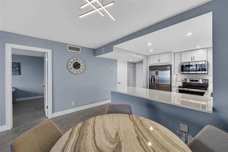 Image 12 of 35 For 1800 Andrews Ave  6h