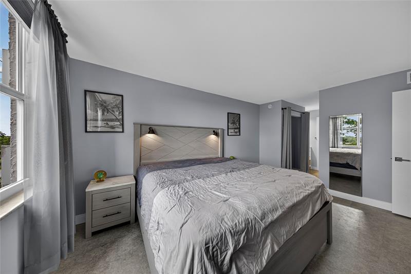 Image 22 of 35 For 1800 Andrews Ave  6h