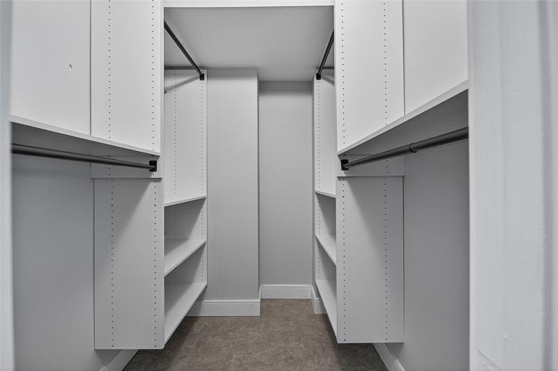 Image 24 of 35 For 1800 Andrews Ave  6h