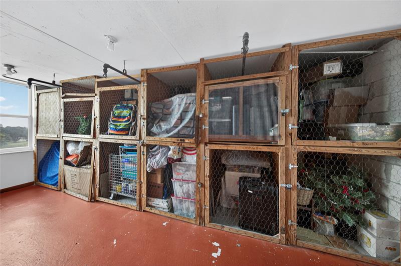 Image 33 of 35 For 1800 Andrews Ave  6h