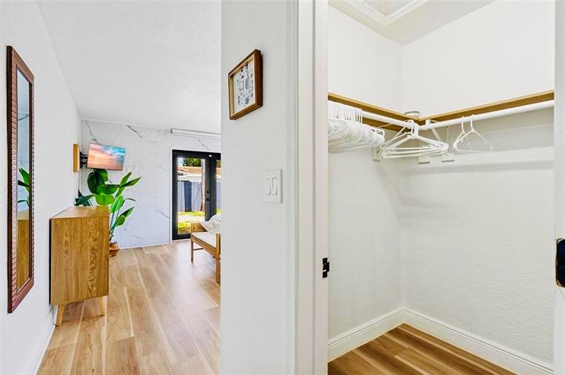 Image 22 of 44 For 2105 62nd St