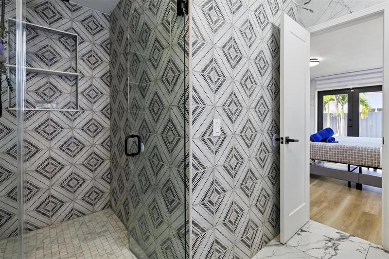 Image 28 of 44 For 2105 62nd St