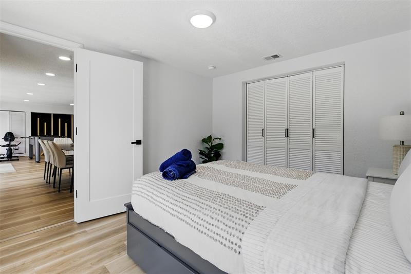 Image 35 of 44 For 2105 62nd St