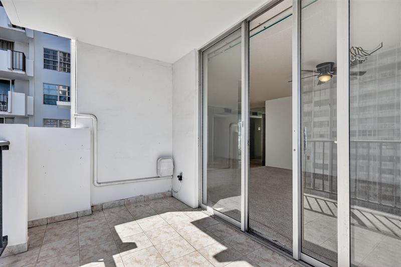 Image 33 of 34 For 2750 183rd St  911