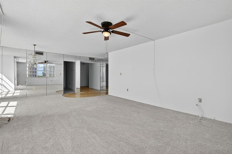 Image 8 of 34 For 2750 183rd St  911