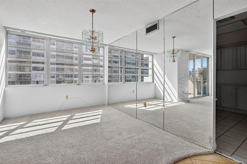 Image 9 of 34 For 2750 183rd St  911