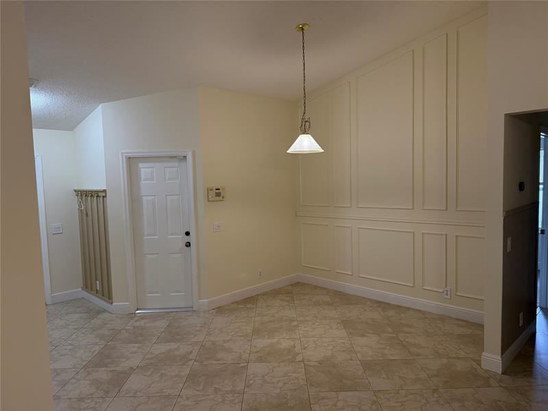 Image 22 of 42 For 1954 Andromeda Ln