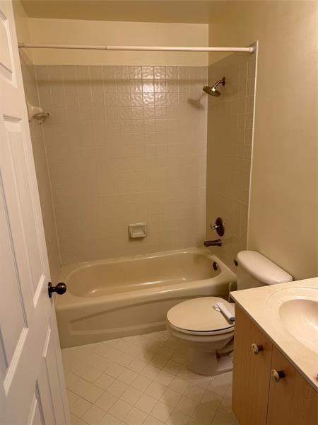 Image 23 of 42 For 1954 Andromeda Ln