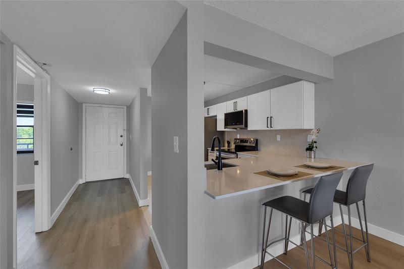 Image 15 of 39 For 1200 80th Ave  406