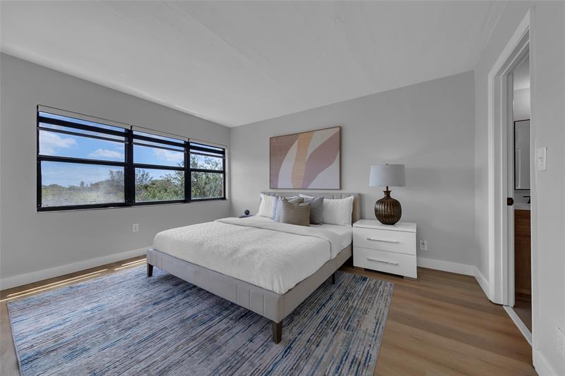 Image 31 of 39 For 1200 80th Ave  406