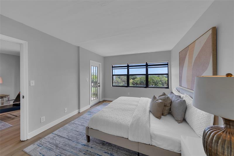 Image 32 of 39 For 1200 80th Ave  406